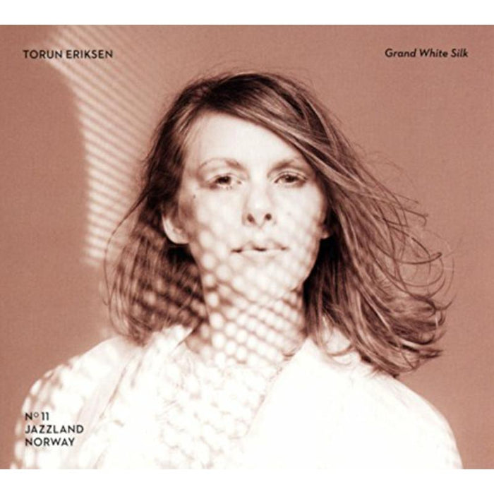 Torun Eriksen: Grand White Silk