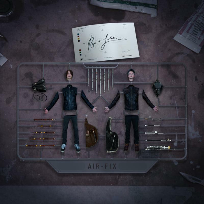 Ross Ainslie & Jarlath Henderson: Air-Fix