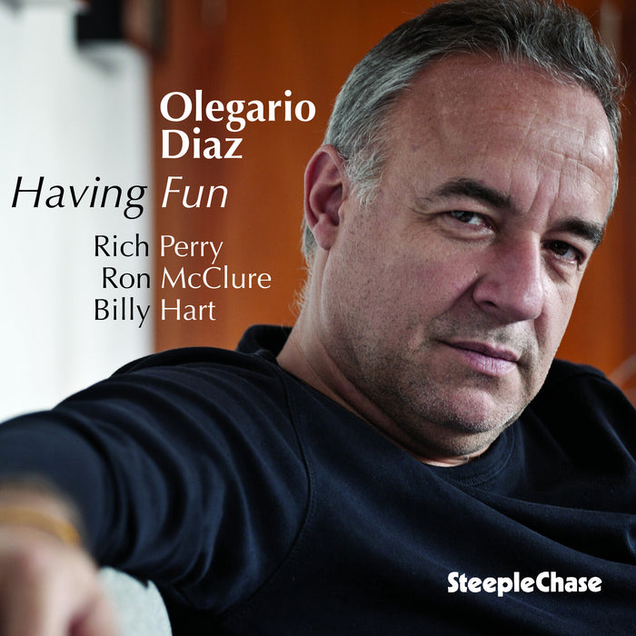 Olegario Diaz - Having Fun - SCCD31733