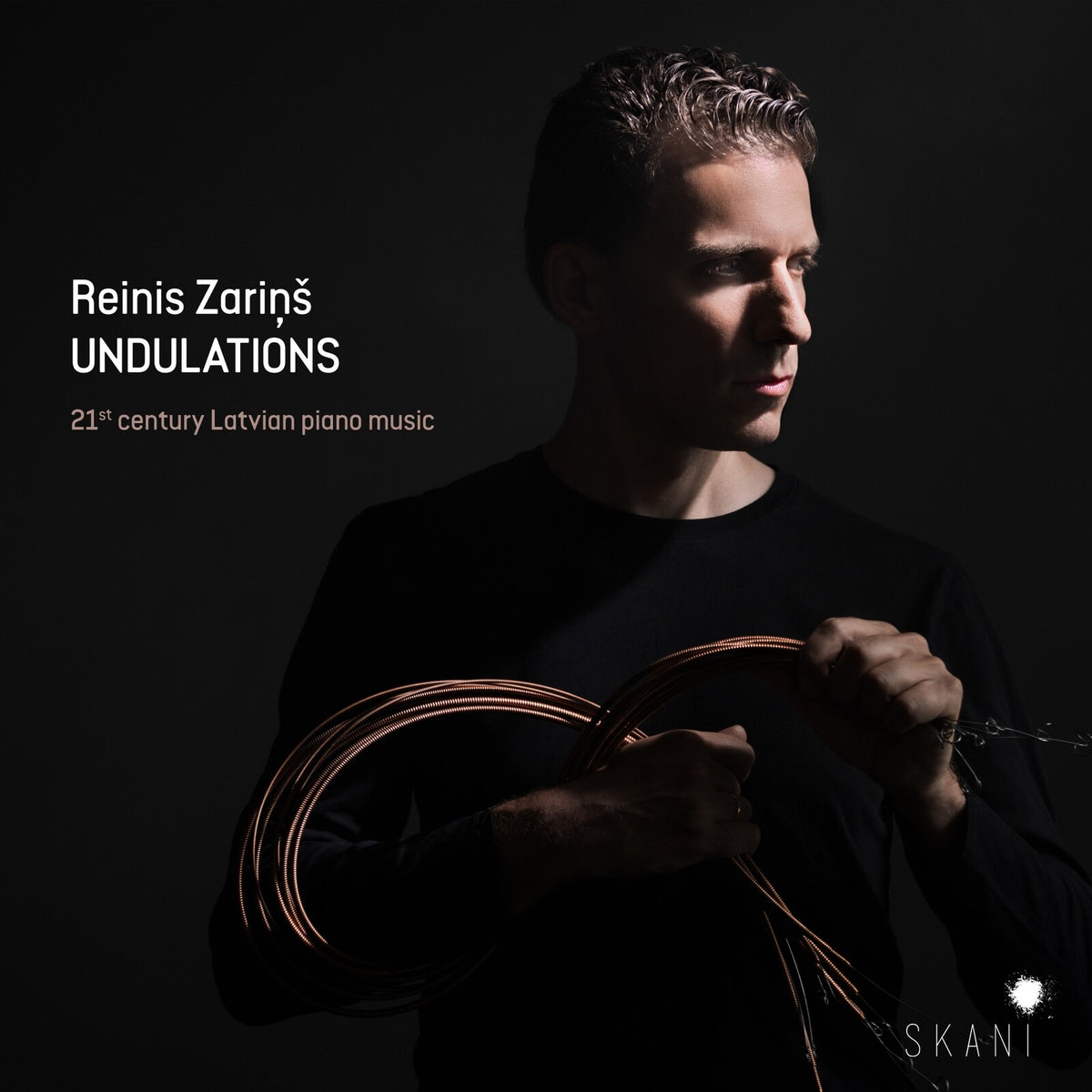Reinis Zarins - Reinis Zarins: Undulations - 21st century Latvian piano music - LMIC181
