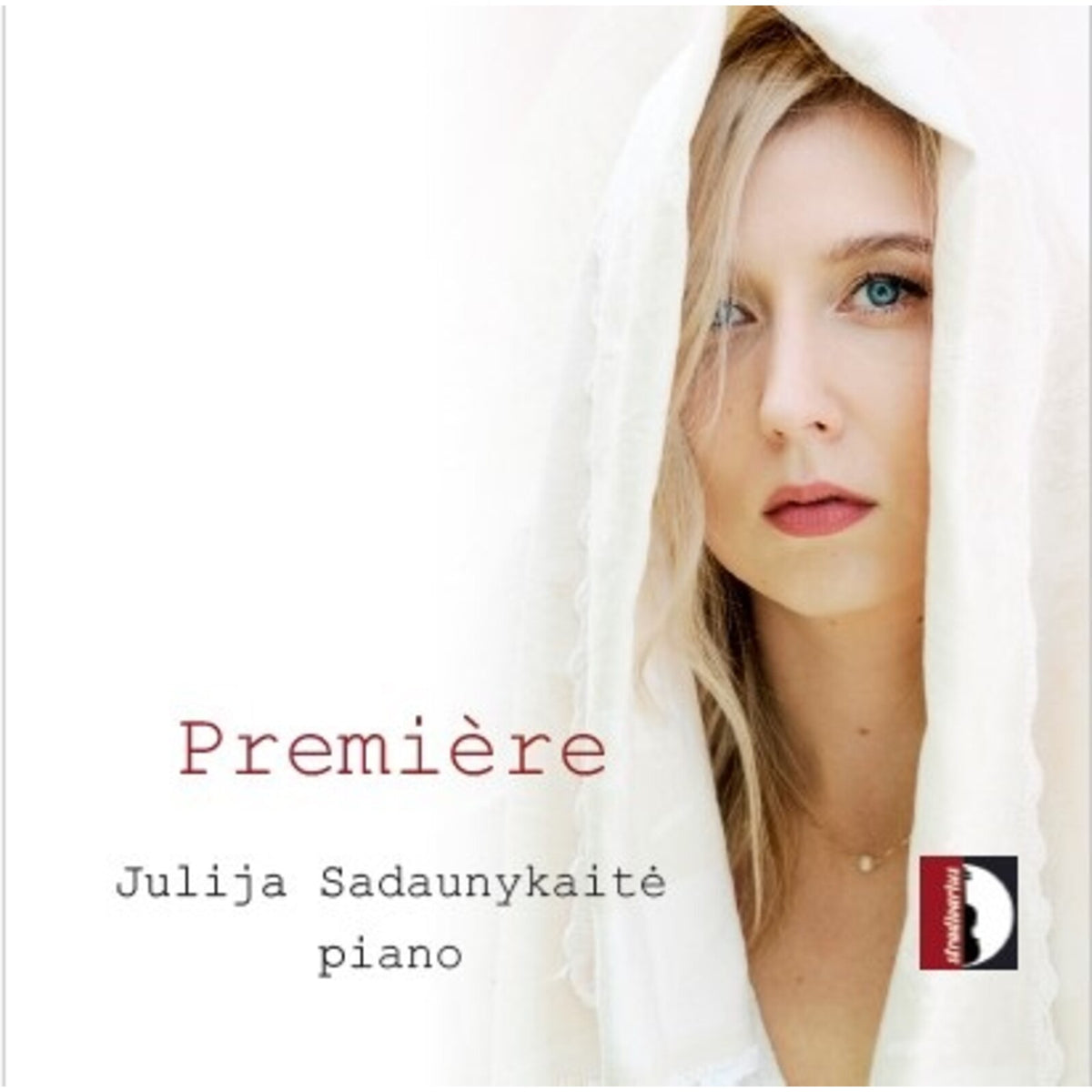 Julija Sadaunykaite - Premiere - STR37353