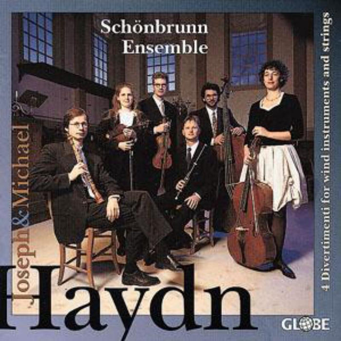 Schoenbrunn Ensemble - Divertimenti for Wind Instruments and Strings - GLO5137