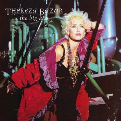 CRPOPD206 - The Big Kiss - Thereza Bazar